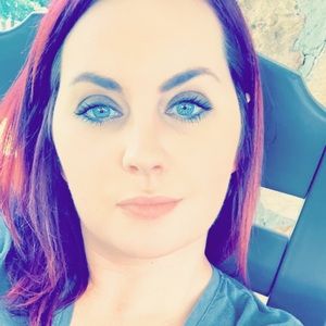 Meet your Posher, Krystal